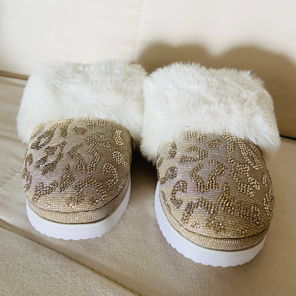 Gianni Bini Rhinestone Slippers NWOB